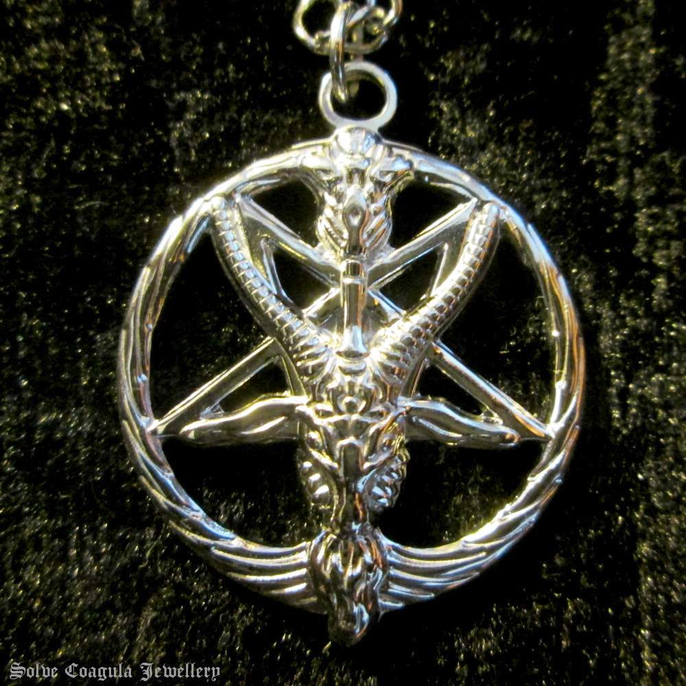 Solve Coagula Jewellery - Goats Head Baphomet Pentacle Collier - Couleur argent